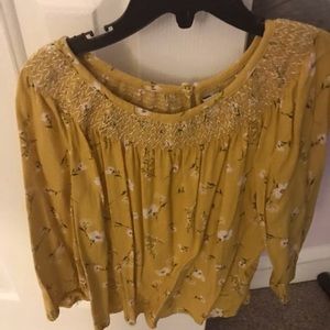 Old Navy Girls Large mustard floral flowy top